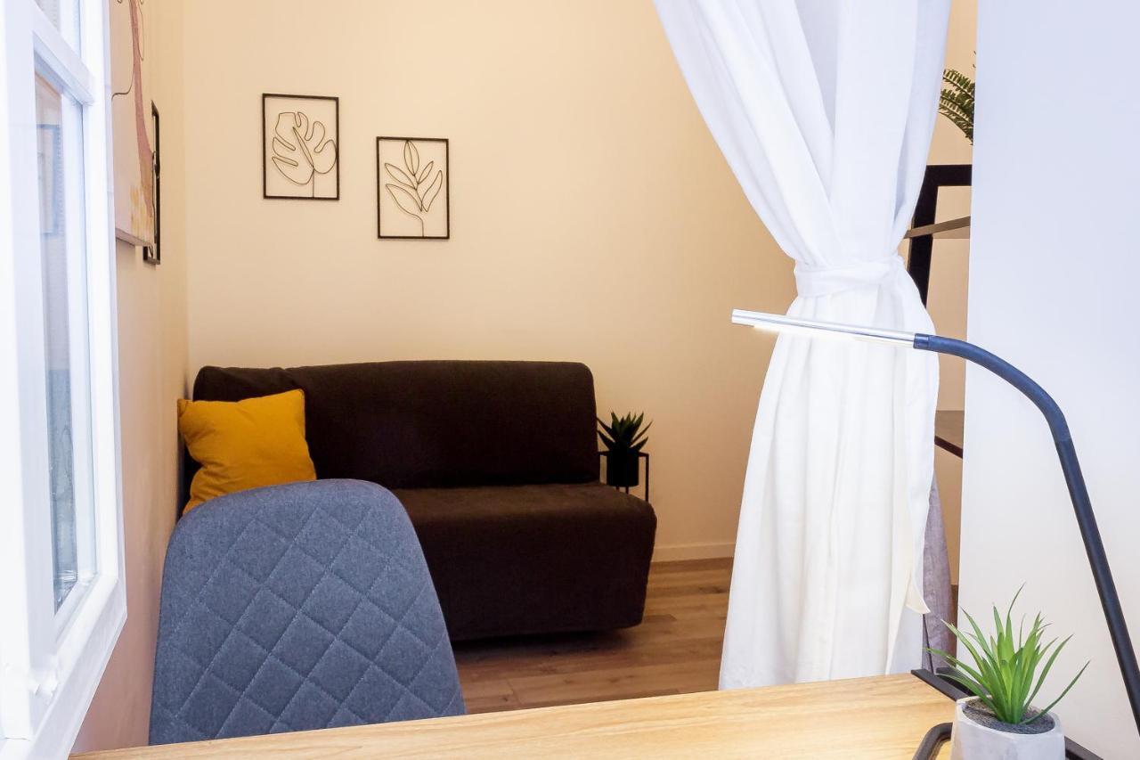 Apartment K21 