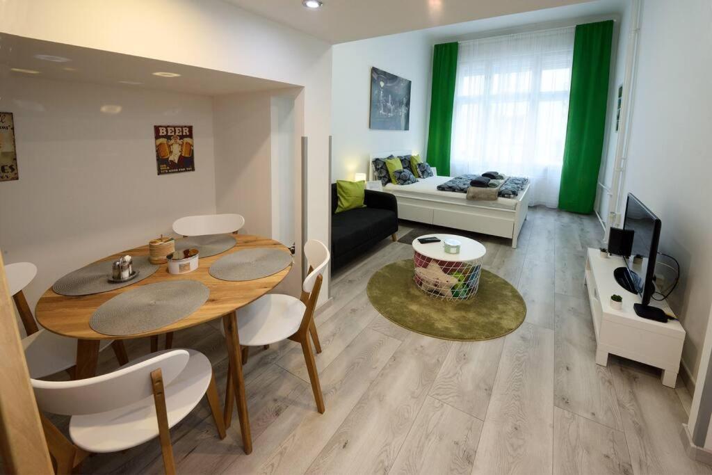 Erezd Magad Otthon Sziveben * Budapest