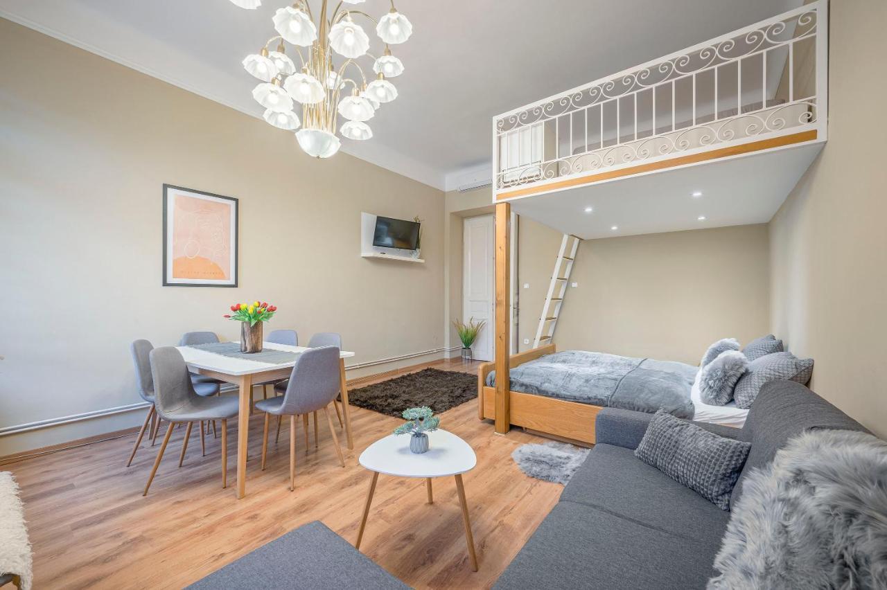 Corvin By Nw Apartamento