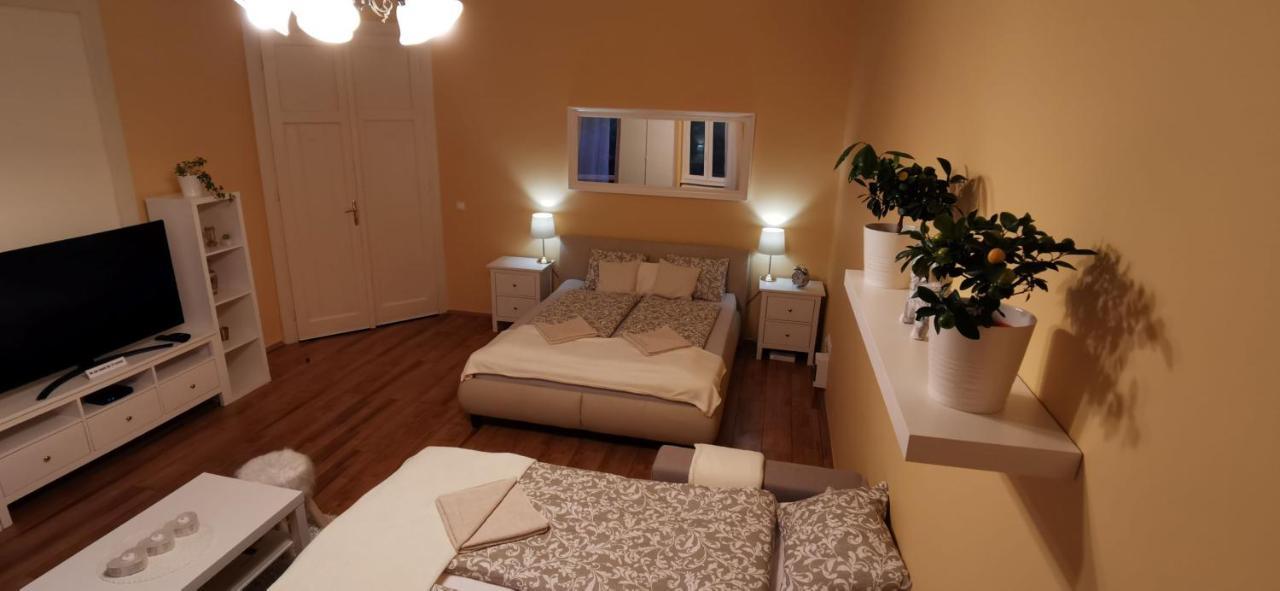 Apartamento Corvin City Center Kisfaludy Apartman