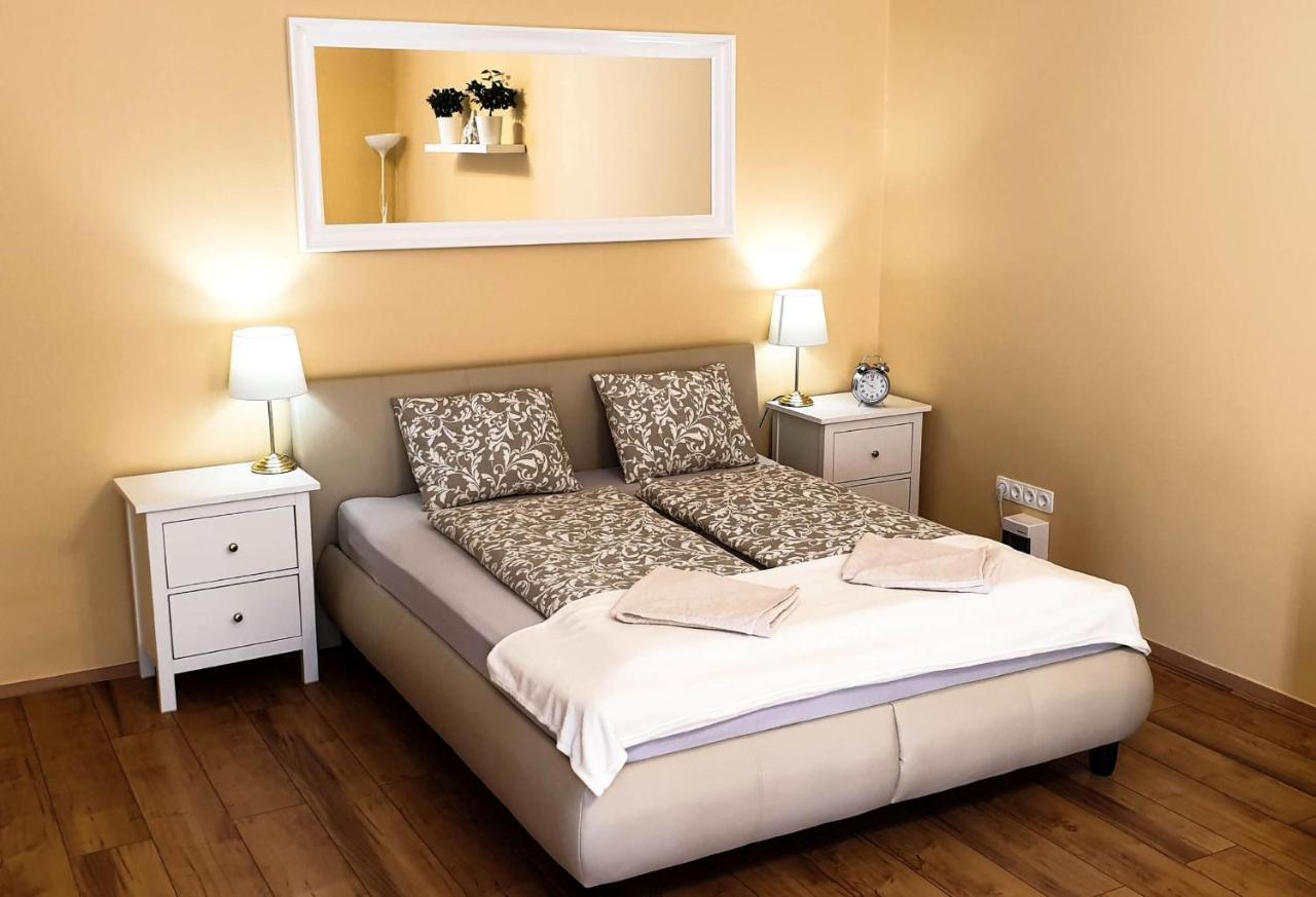 Corvin City Center Kisfaludy Apartman Apartamento Budapest