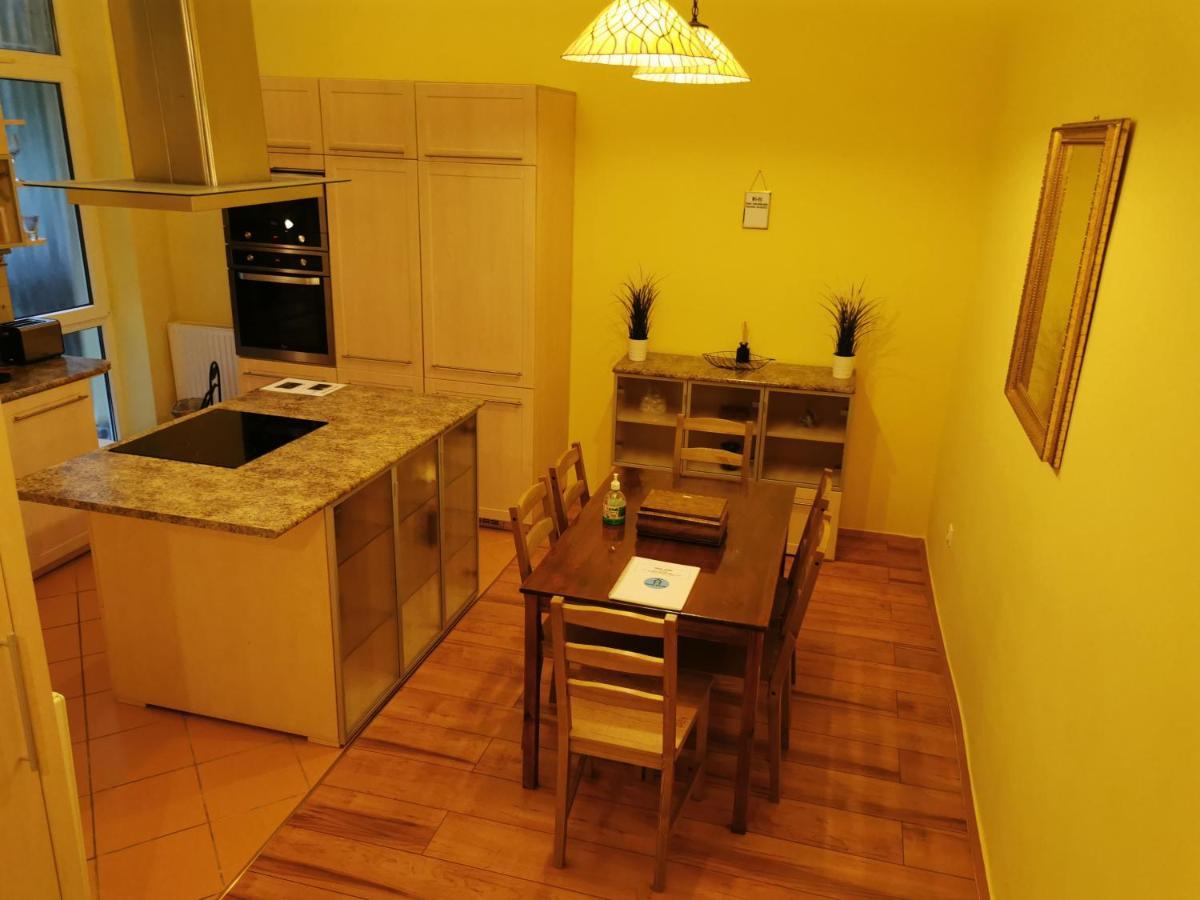 Apartamento Corvin City Center Kisfaludy Apartman Budapest