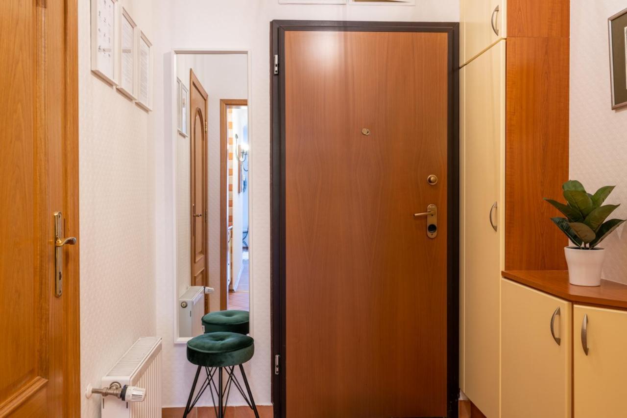 Romantic Secret Garden Apartamento