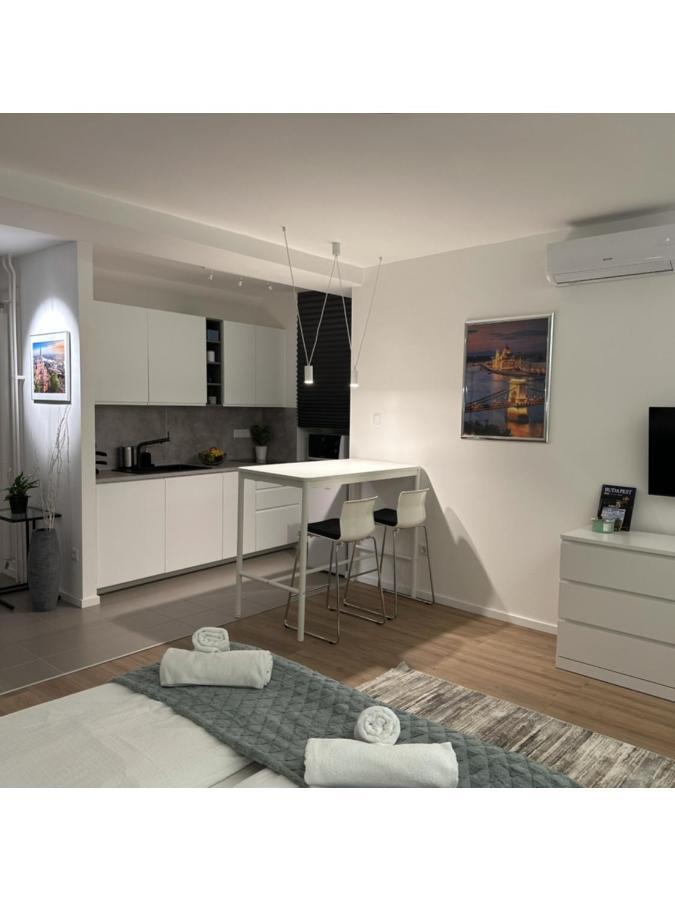Apartment Sweet