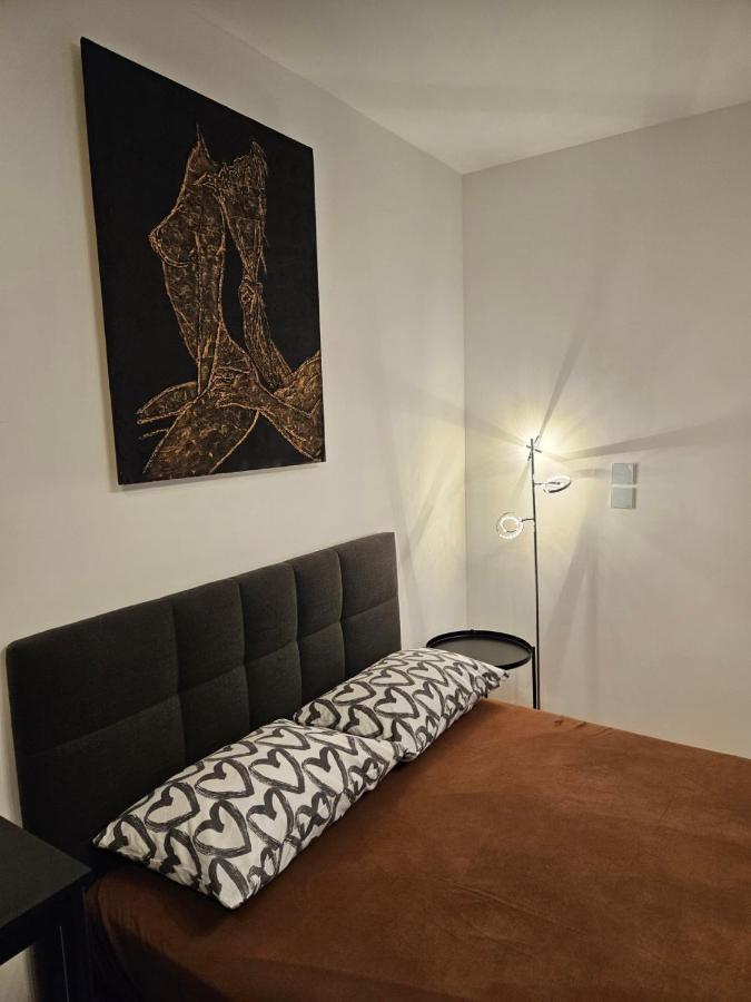 N&z Apartman Close To The Downtown *