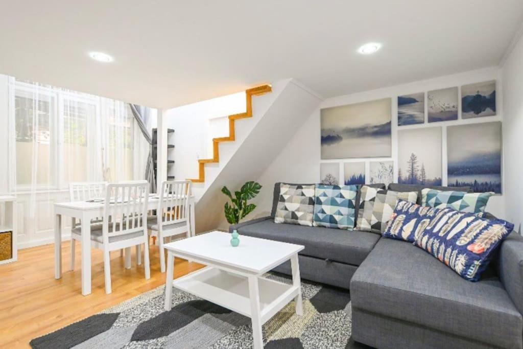 Lovely Flat In Damjanich Street - Leonard * Budapest