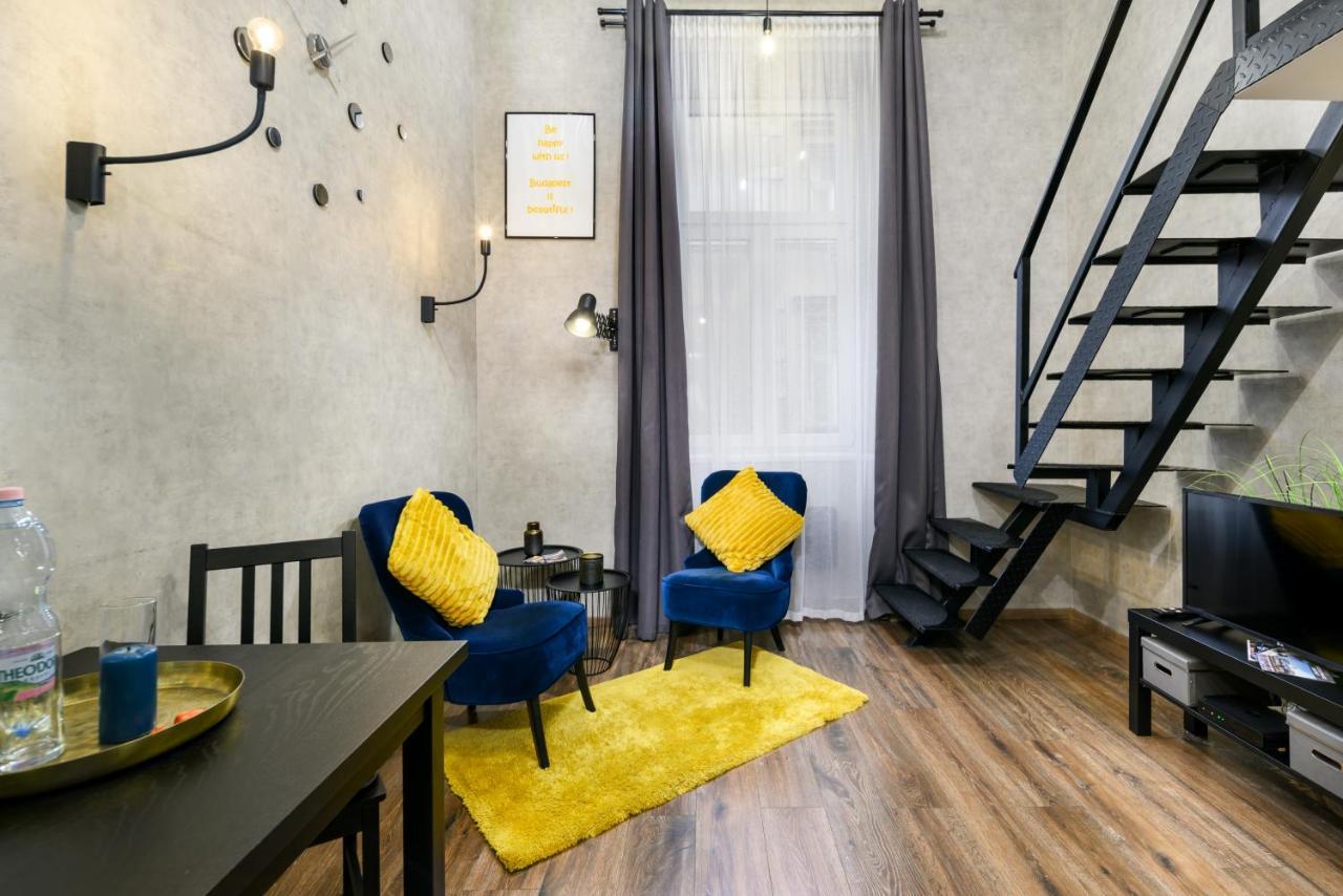 Luxury In The Center With Parking Budapest