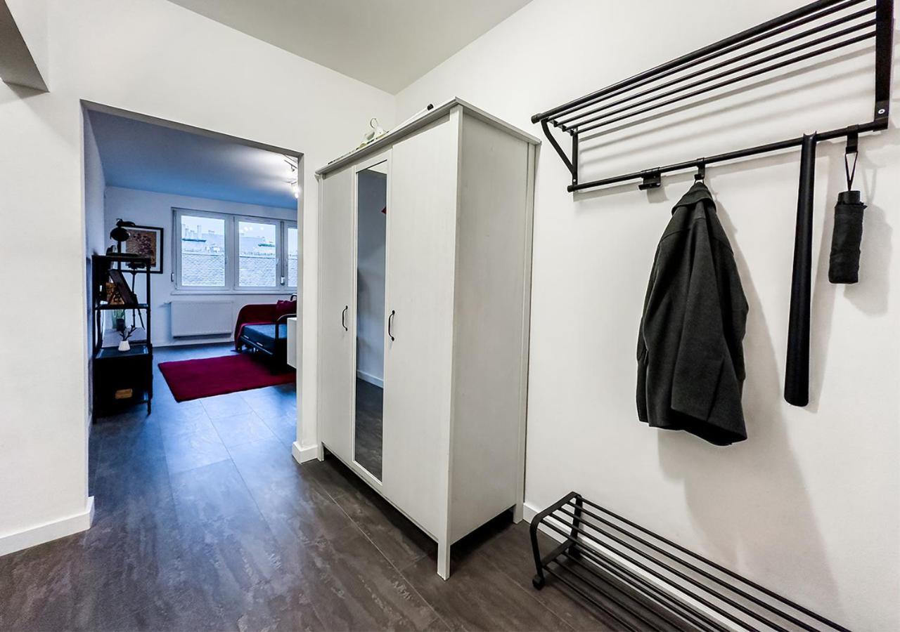 Free Parking - Downtown Location, Balcony & Nespresso Apartamento Budapest