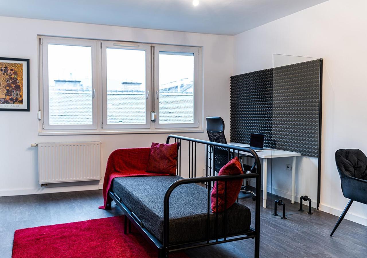 Free Parking - Downtown Location, Balcony & Nespresso * Budapest