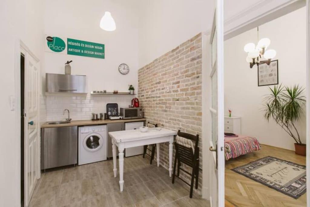 Kiraly Street Apartman