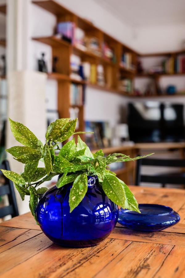 Cecile's Central, Gastro Str, Wifi, 2 Bed And 2 Bathrooms *