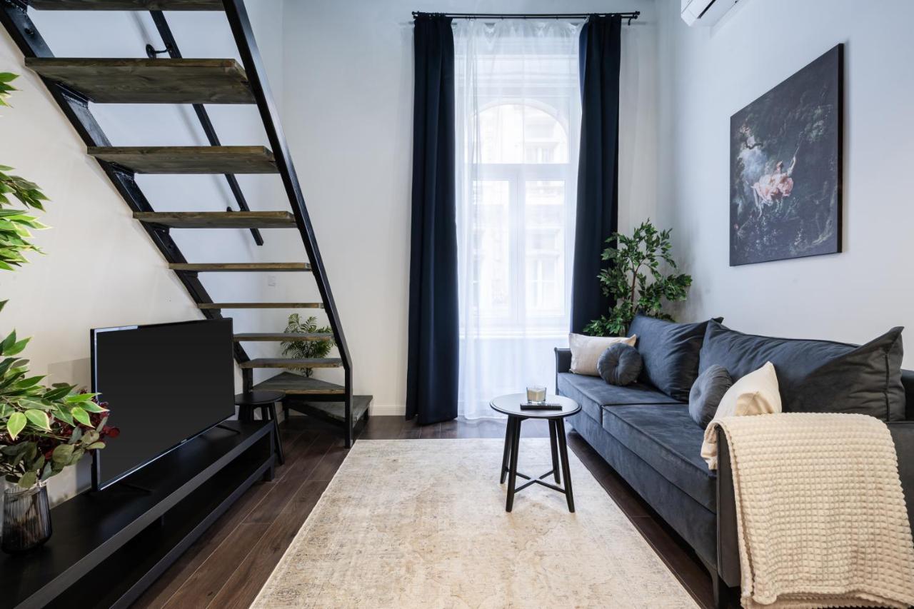 E41 - Trendy Boutique - Prime Spot By Bqa Apartament