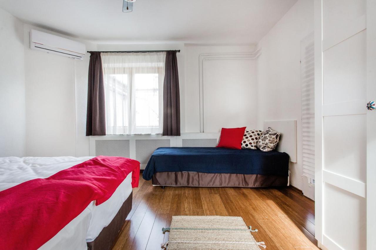 Cecile's Central, Gastro Str, Wifi, 2 Bed And 2 Bathrooms Apartamento *