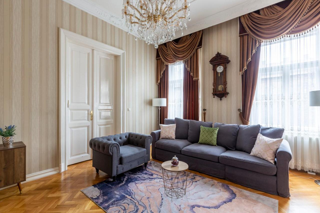 Luxury Next To The New York Cafe * Budapest
