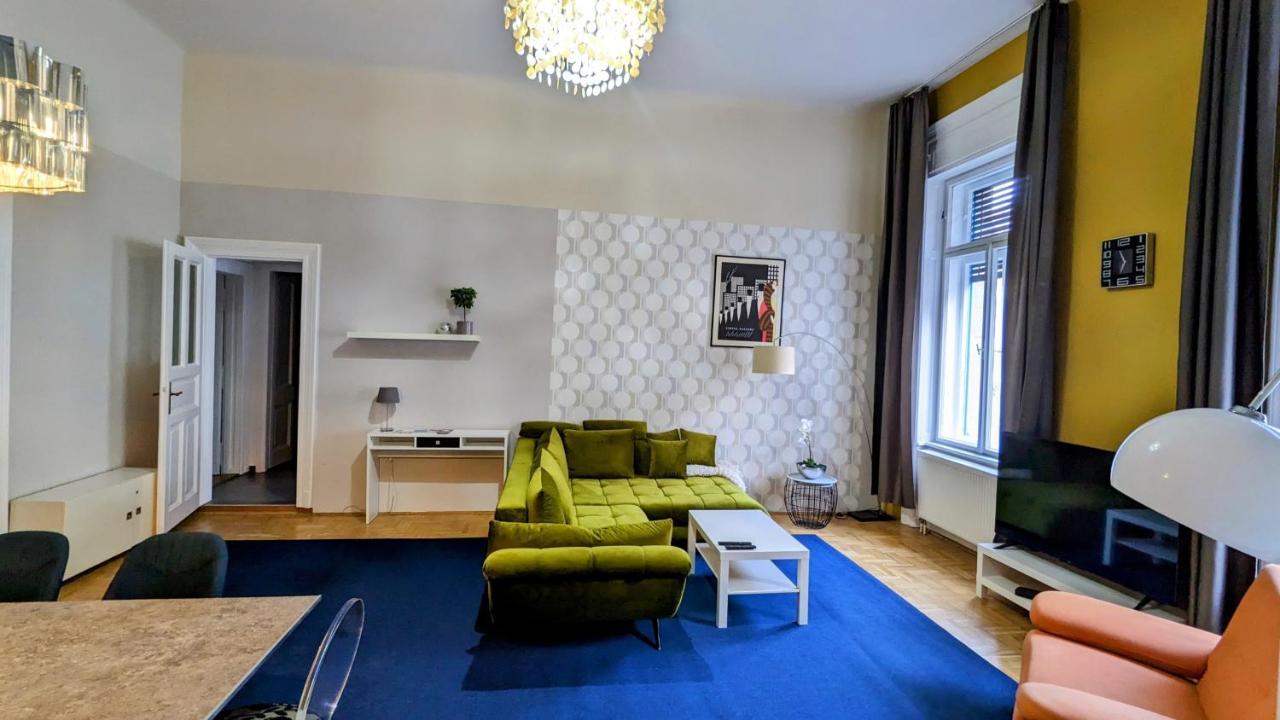 Freeparking - Great Synagogue Apartment, 2 Bedroom, 5 People ,wifi, Ac Lejlighed Budapest