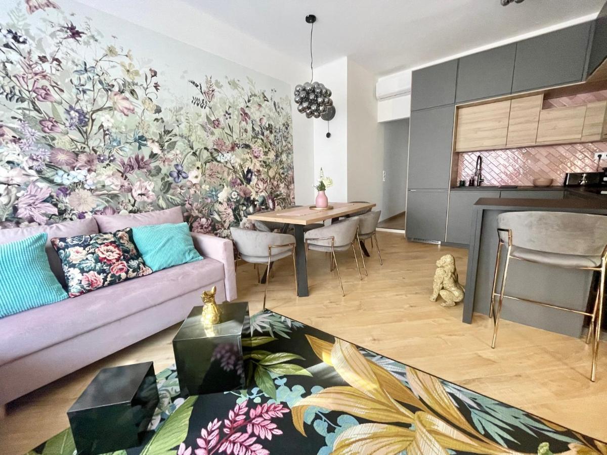 Appartement Brand New #hollan#3bedr#2bathr#freeparking Budapest