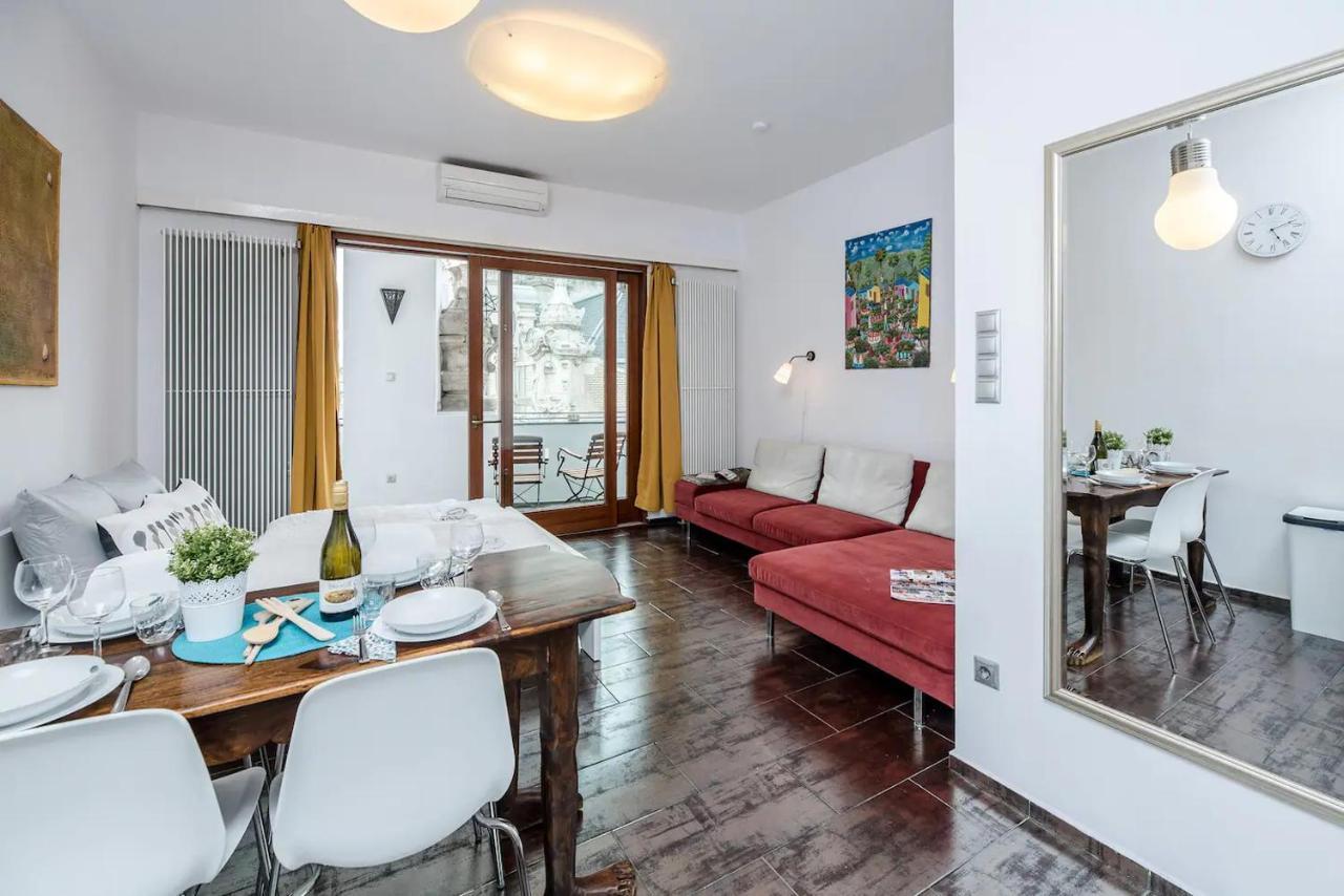 Aparment At The Doorstep Of Vaci Street Apartament *