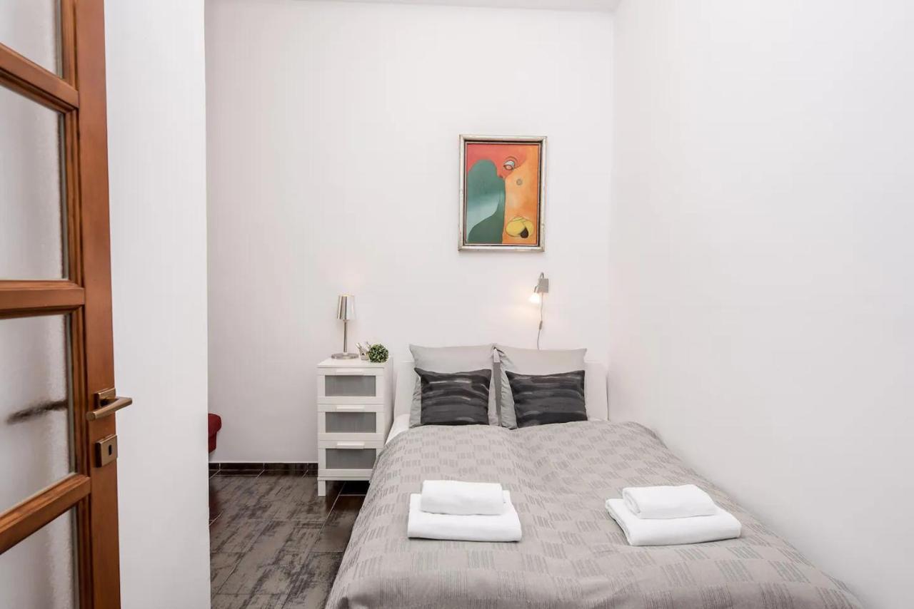 Aparment At The Doorstep Of Vaci Street Apartament *
