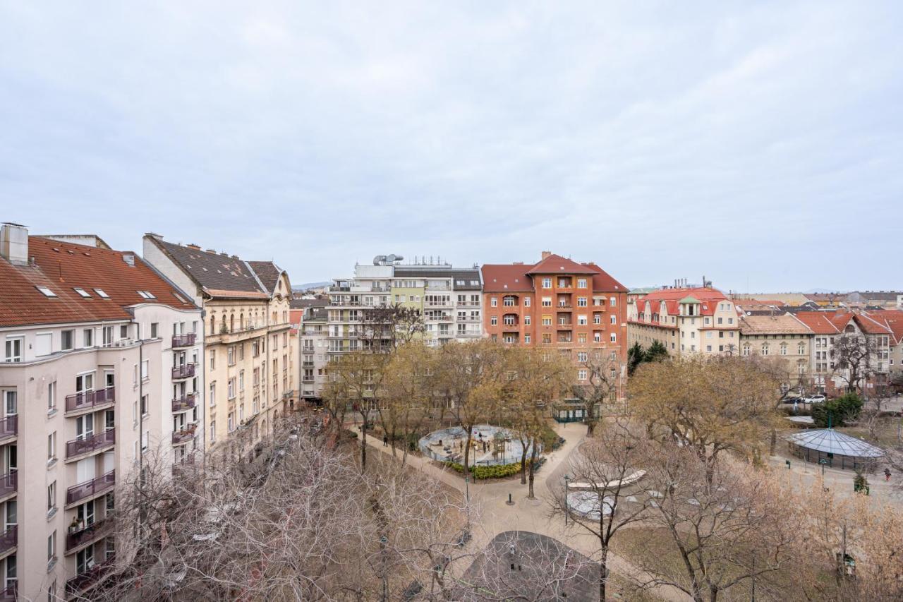 Beautiful With Ac Budapest