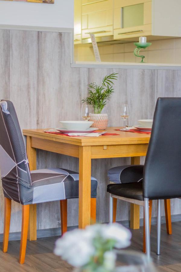 Lovag Charming In The Center-ac Apartamento