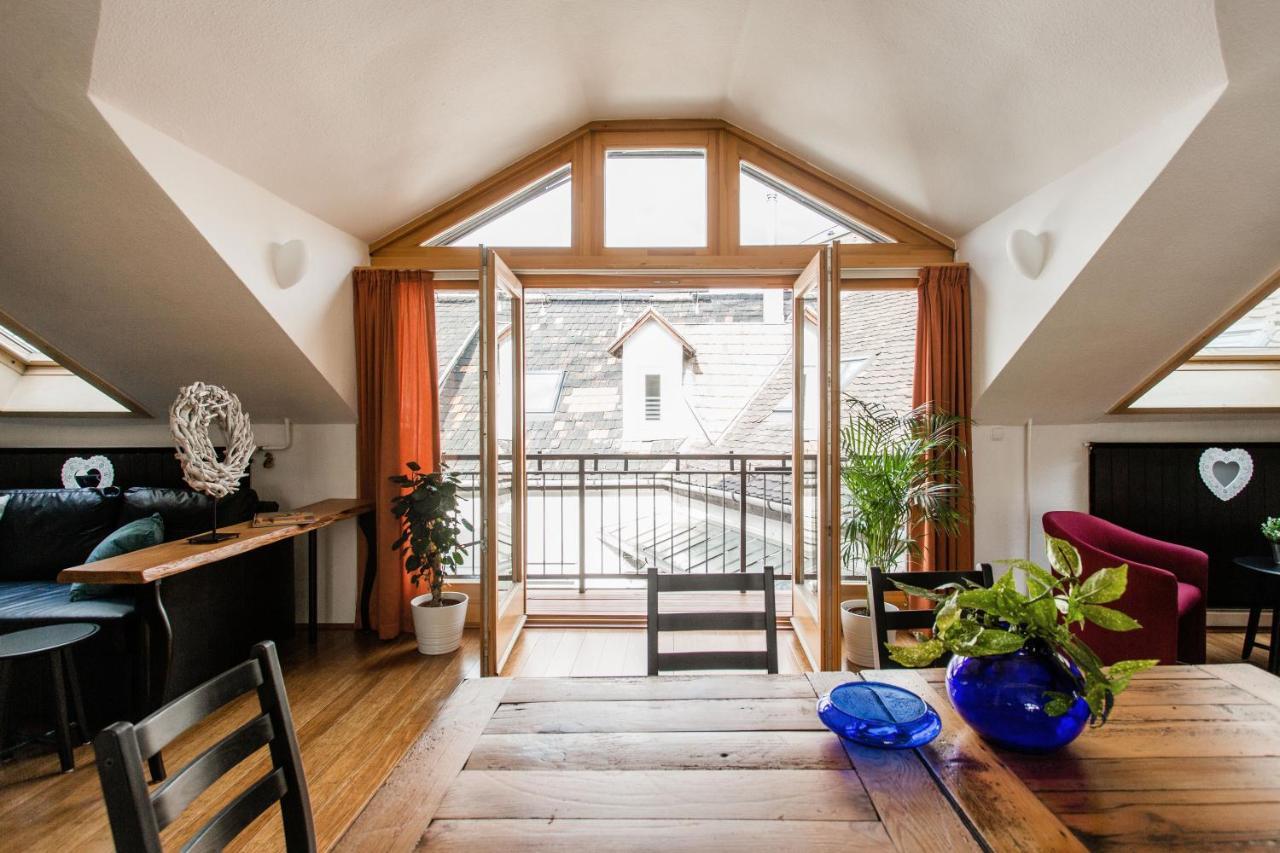 Apartamento Cecile's Central, Gastro Str, Wifi, 2 Bed And 2 Bathrooms *