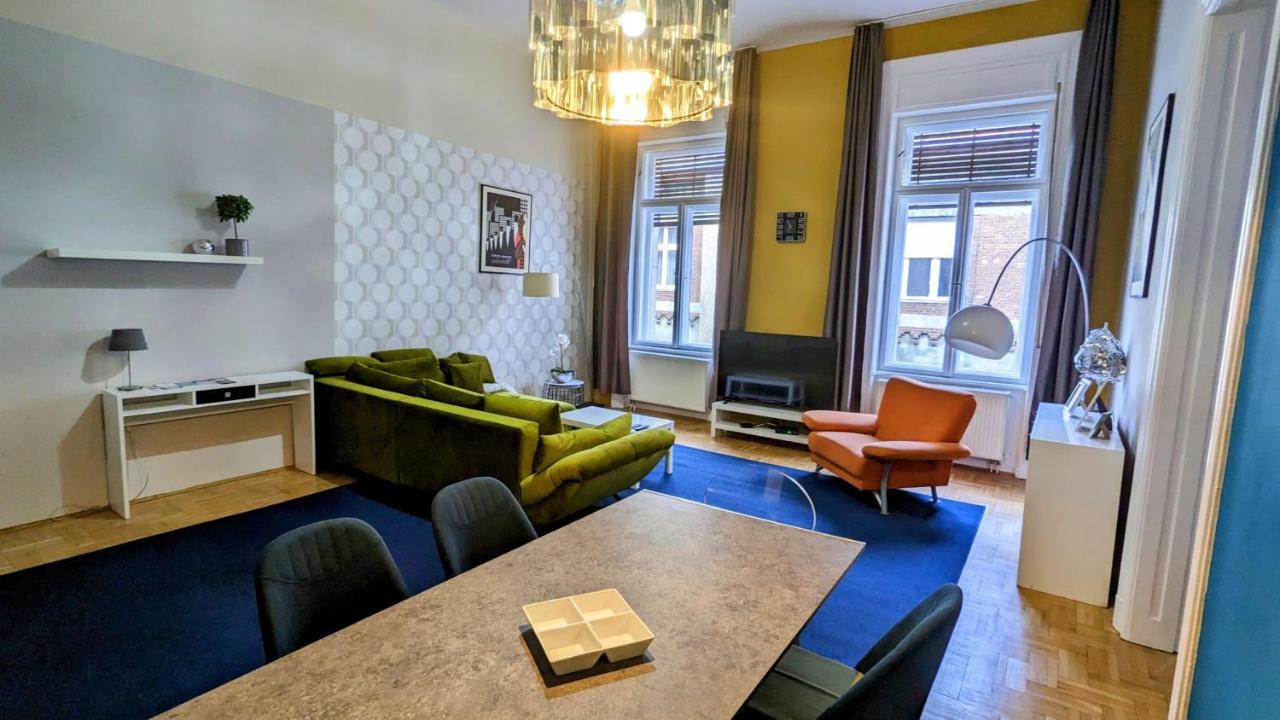 Freeparking - Great Synagogue Apartment, 2 Bedroom, 5 People ,wifi, Ac *
