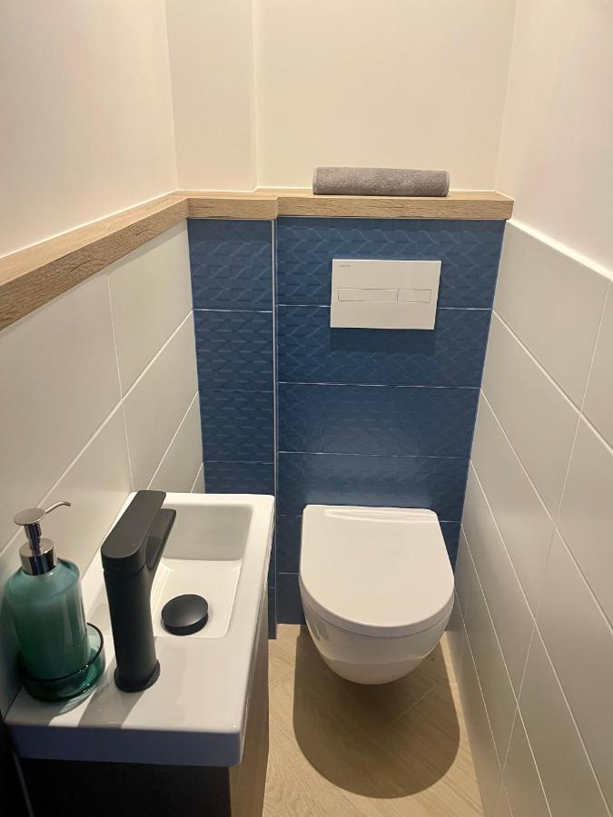 Brand New #hollan#3bedr#2bathr#freeparking