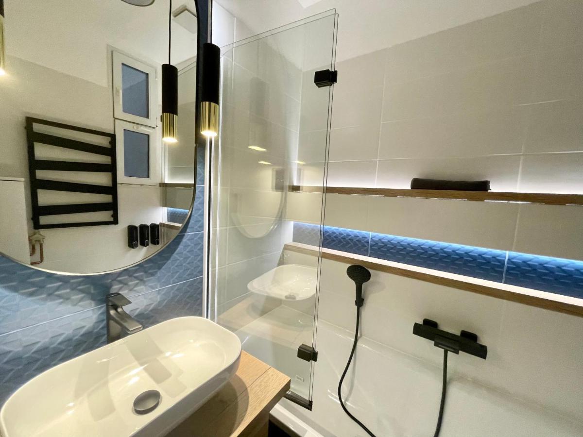 Appartement Brand New #hollan#3bedr#2bathr#freeparking Budapest