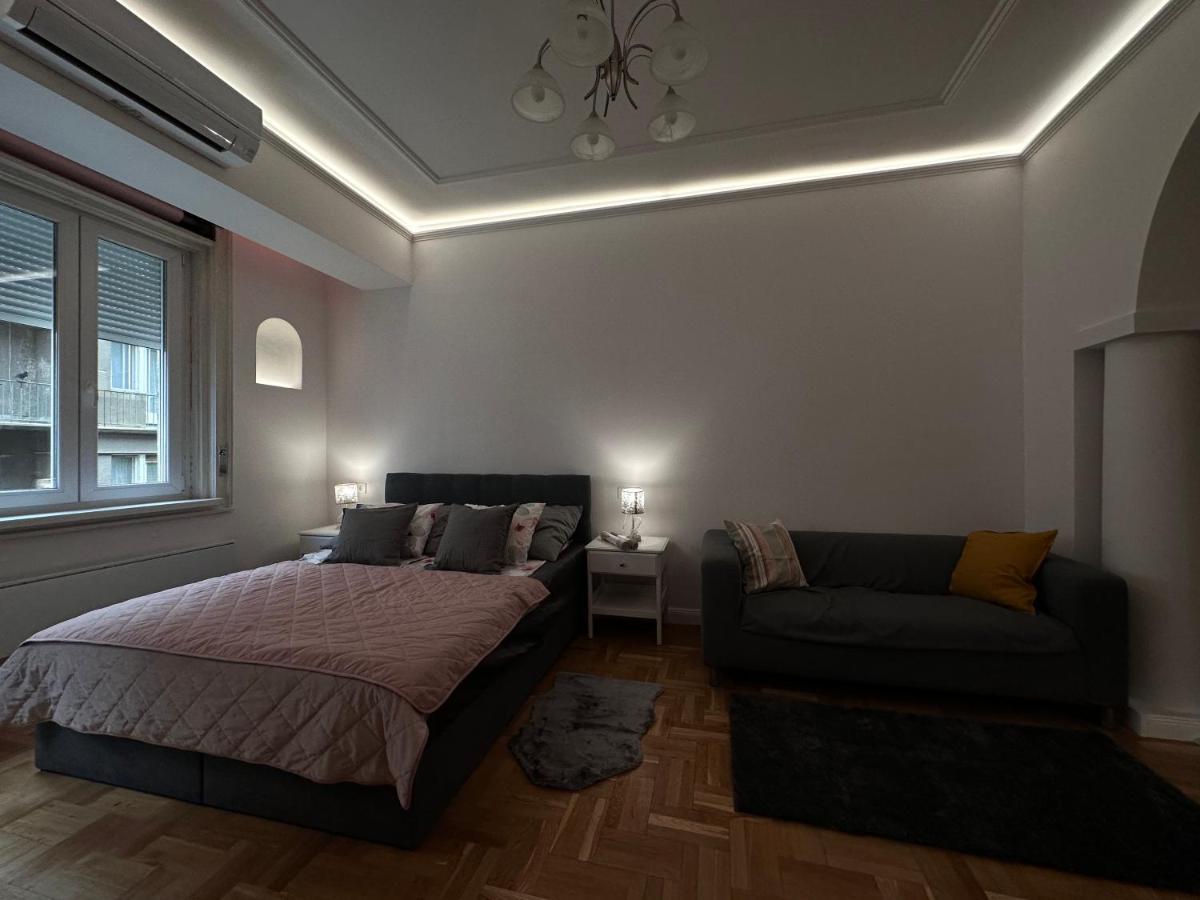 Elegant In The Centre With Ac Budapešť