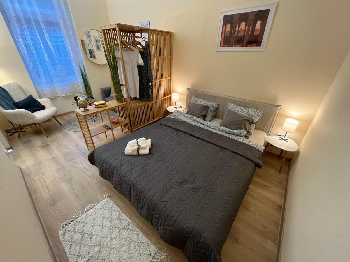 Apartamento R74 - Your In