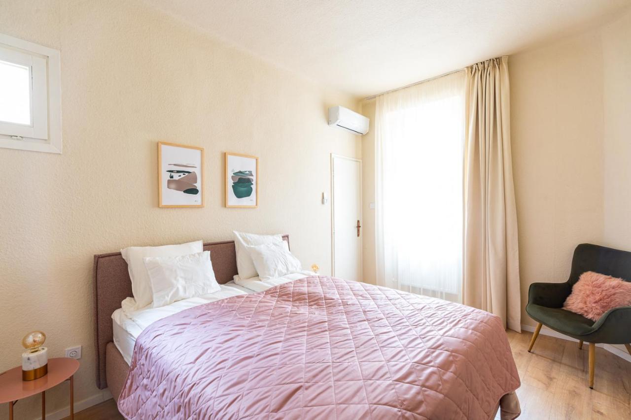 Sunny New Luxurious At The Jewish District Apartment Budapest