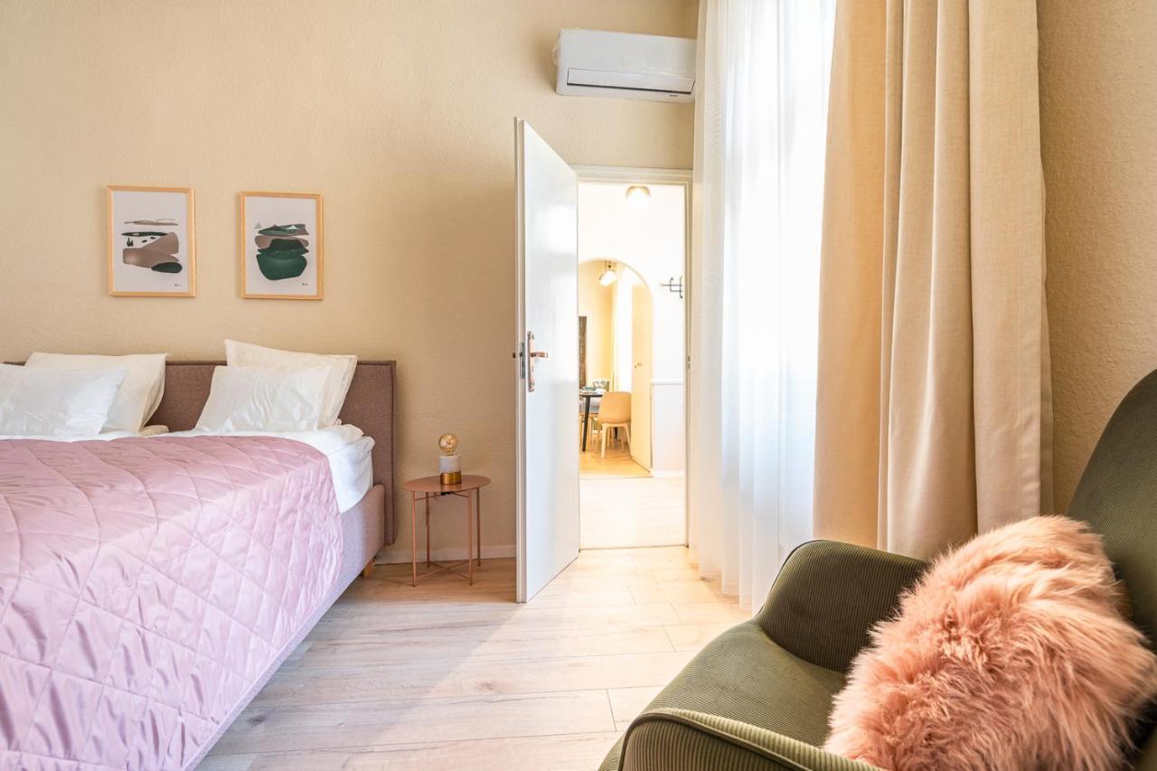 Sunny New Luxurious At The Jewish District Apartment Budapest