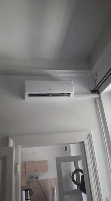 Sunshine Flat At The Blaha Apartment