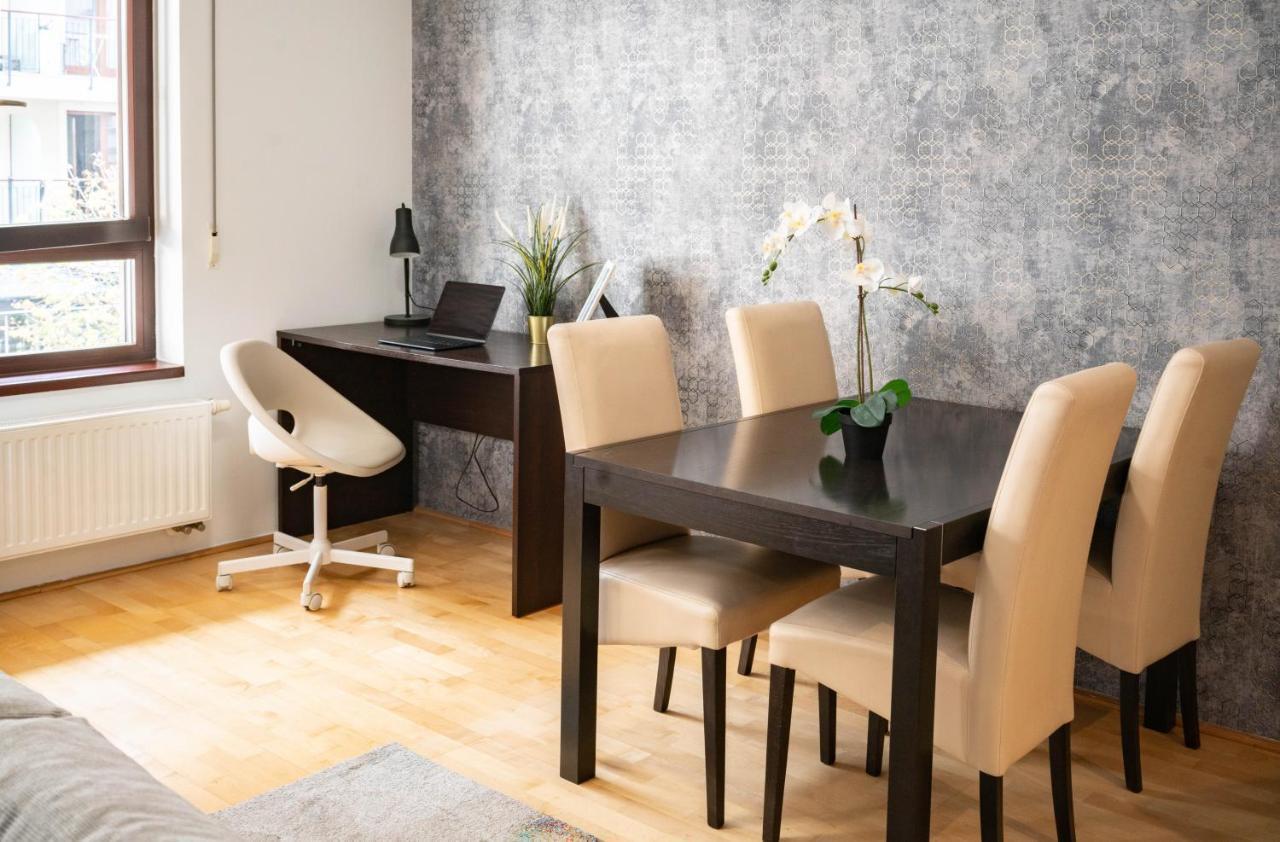 Free Parking! Soho 101, 4 Ppl, Ac, Superfast Wifi, Tv * Budapest