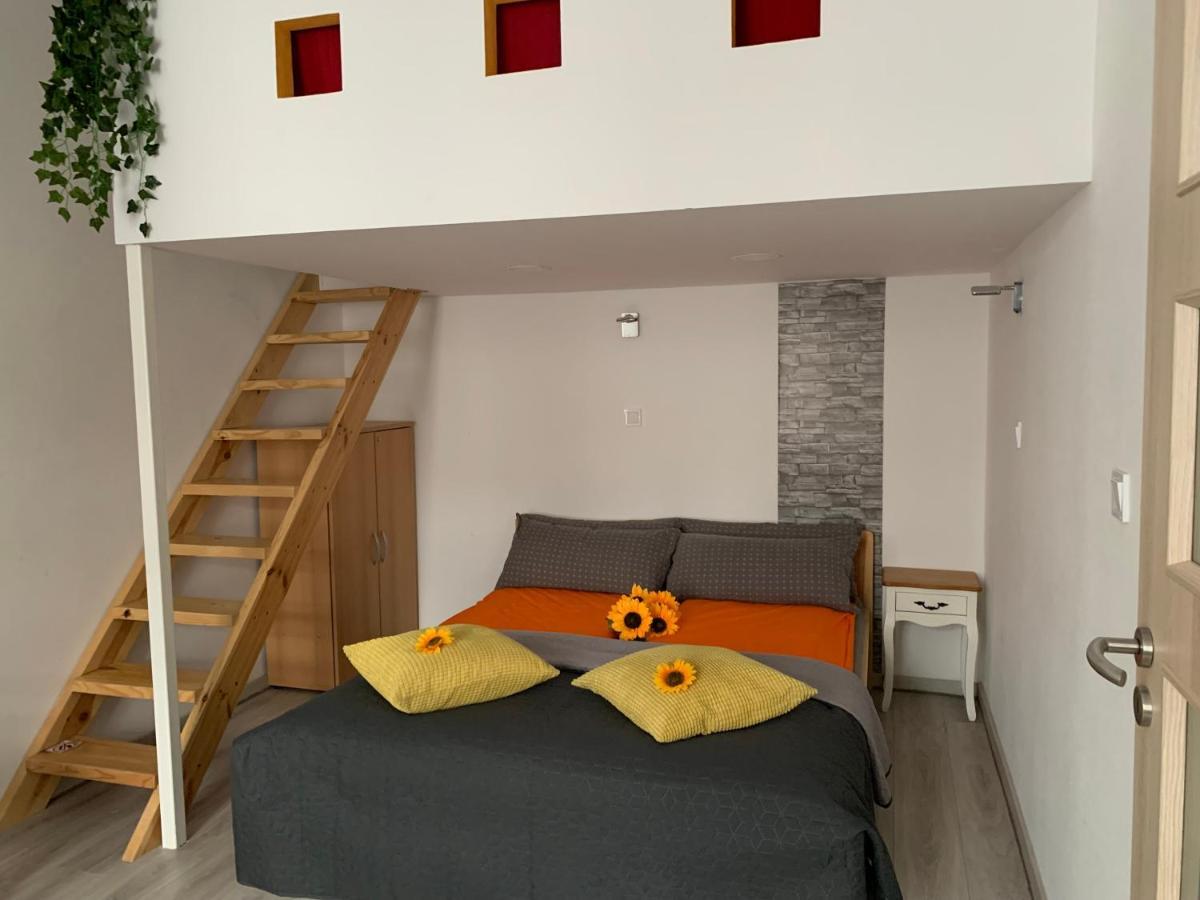 Apartamento Sunflowers *