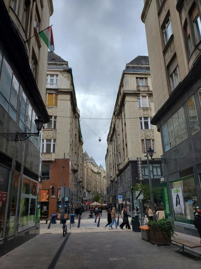 Walking Street-t Budapest