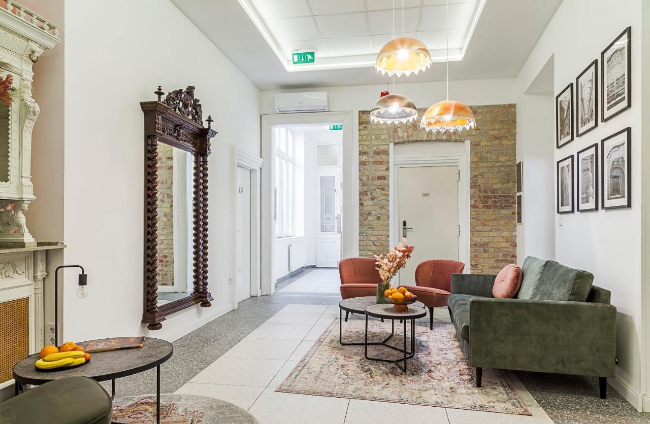 Hotel Giselle Vintage Doubles - Adults Only *