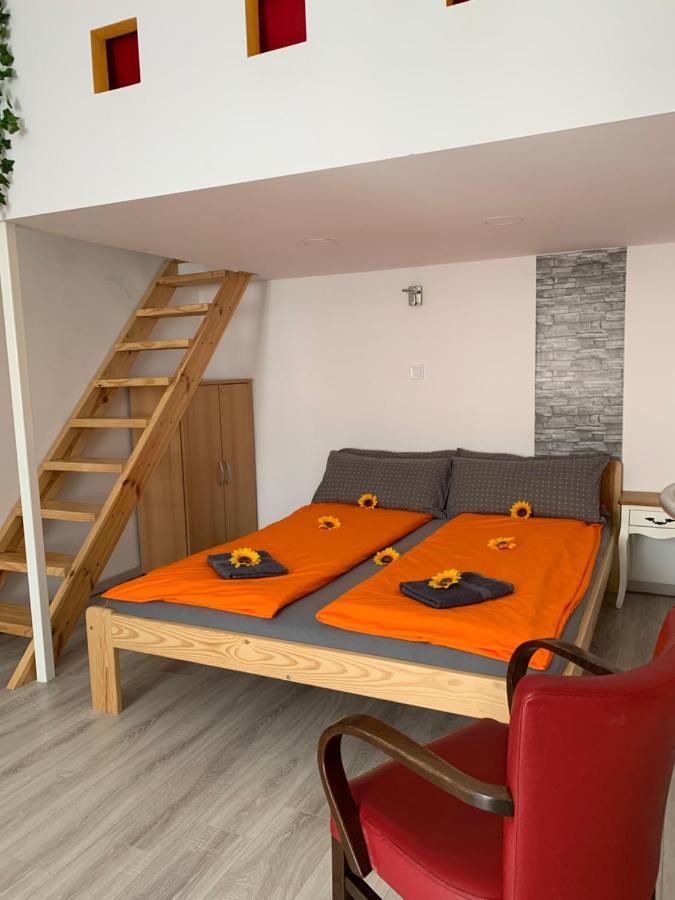 Apartamento Sunflowers *