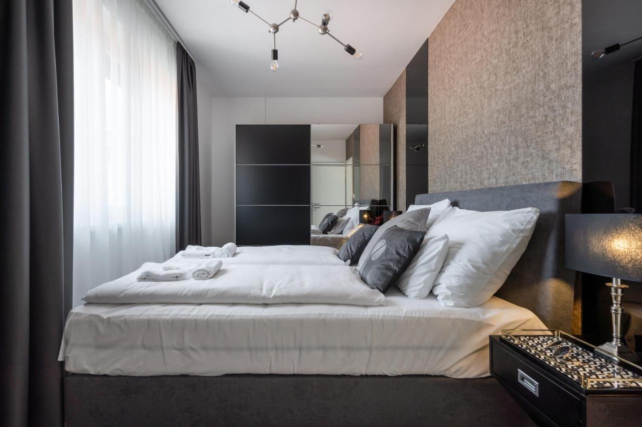 The Rose Garden Apartment