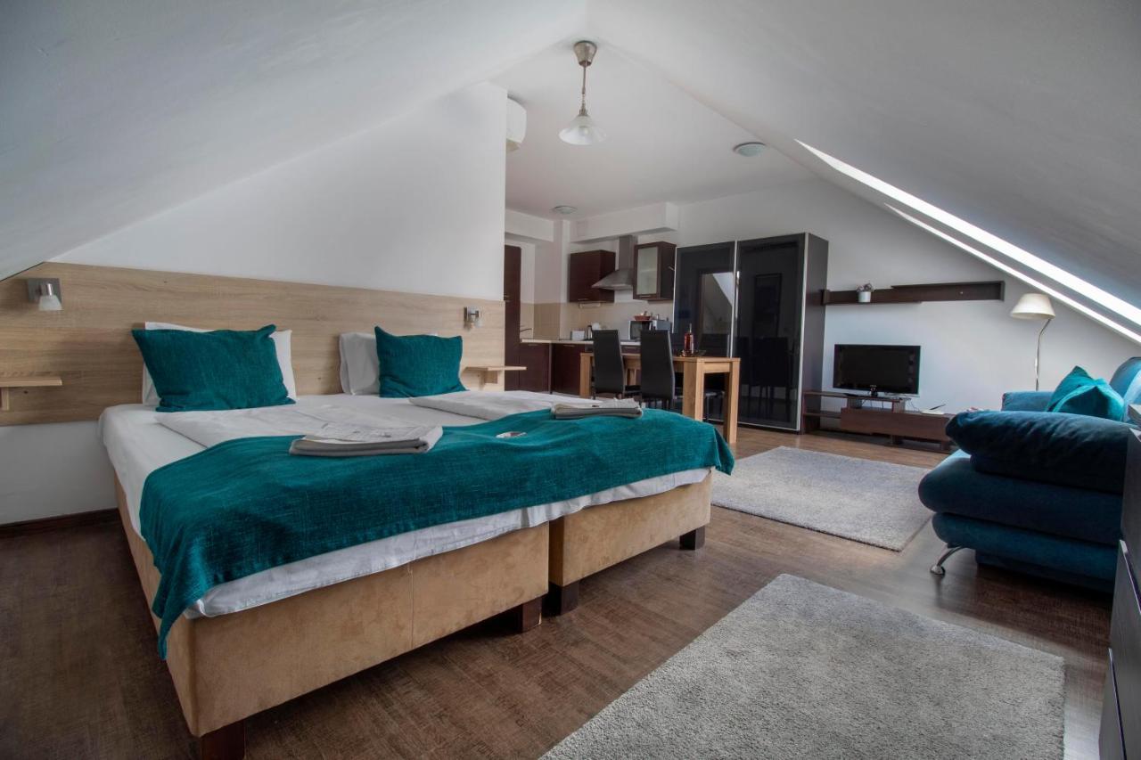 Mango 3* Budapešť
