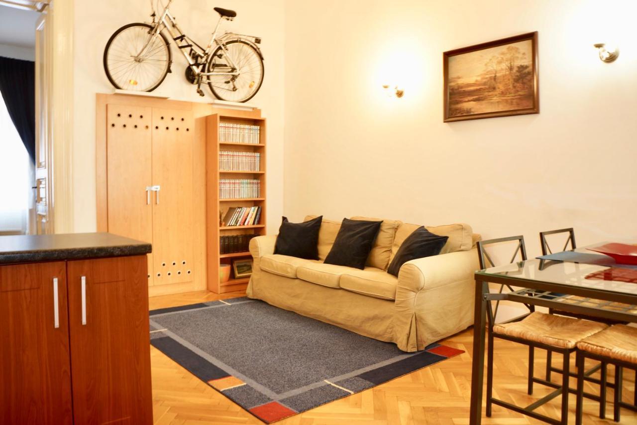 Vazquez City Center Confortable Flat * Budapest