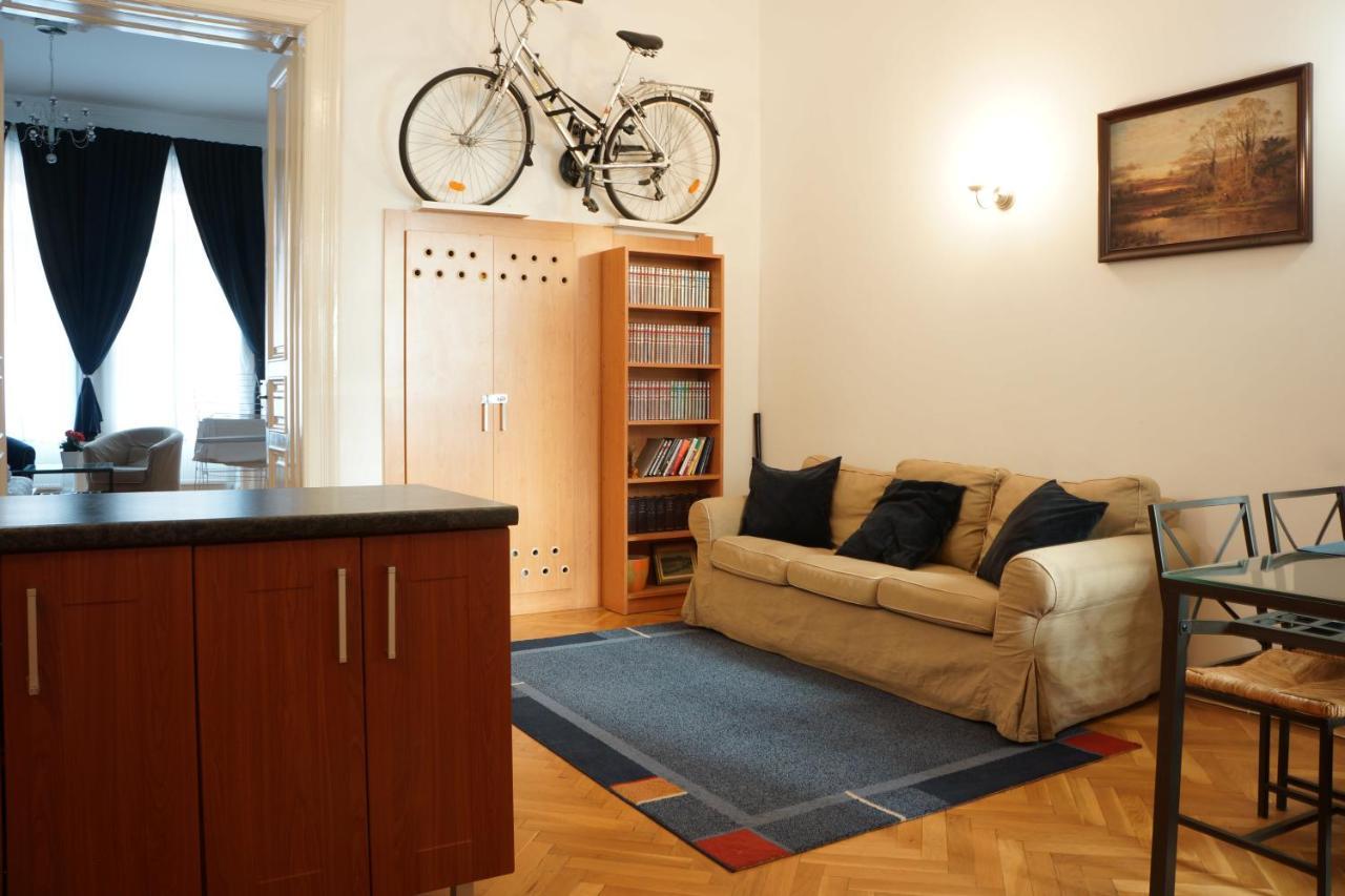 Vazquez City Center Confortable Flat Apartment Budapest