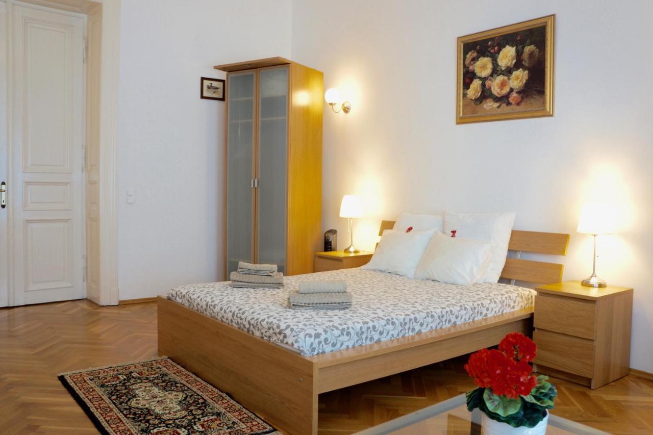Vazquez City Center Confortable Flat * Budapest