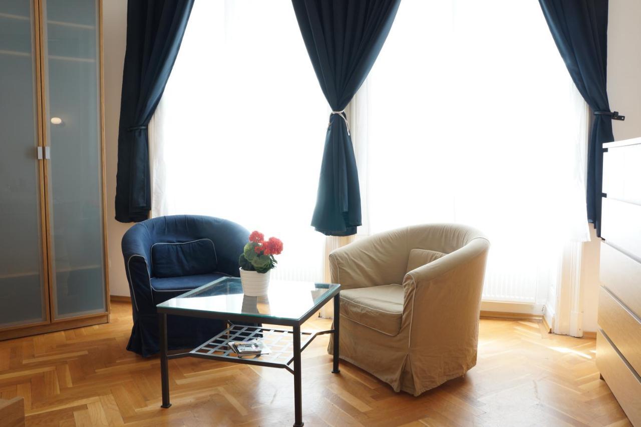 Vazquez City Center Confortable Flat Apartment Budapest