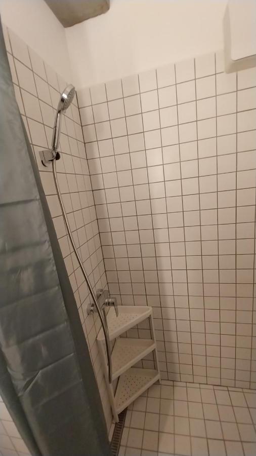 Peaceful Basement With Terrace & Free Gym Budapest