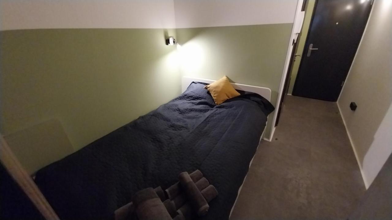 Apartment Peaceful Basement With Terrace & Free Gym Budapest