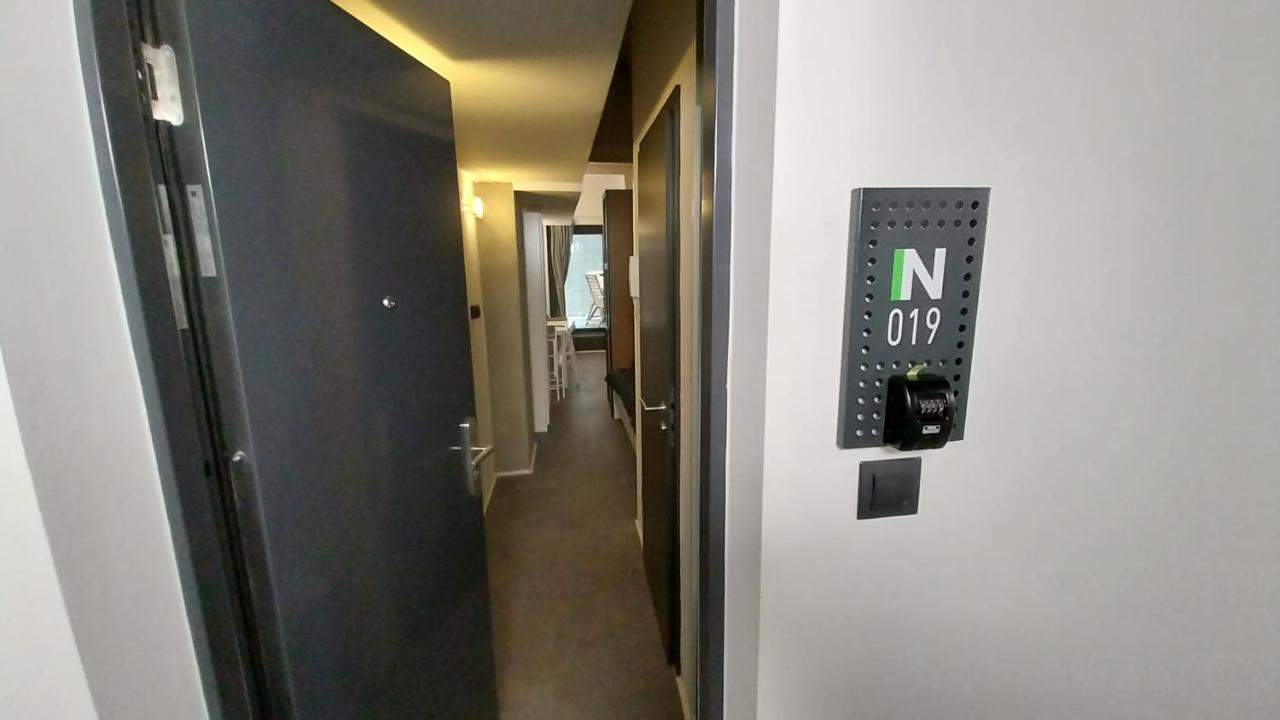 Peaceful Basement With Terrace & Free Gym Apartment