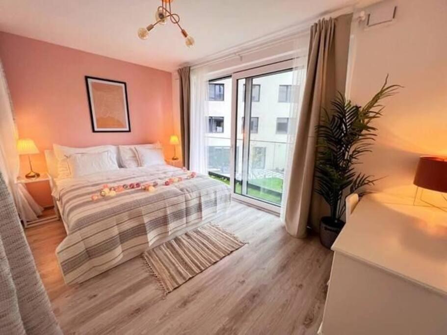 B104 - Liberty Bridge Lovely With Free Parking * Budapest