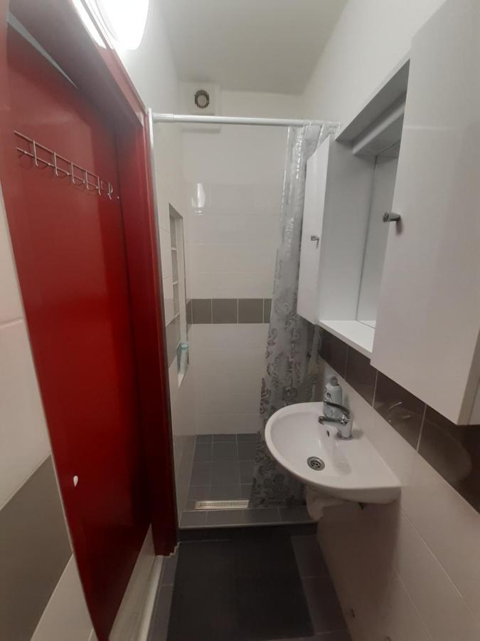 Lejlighed Small At Corvin Negyed Budapest