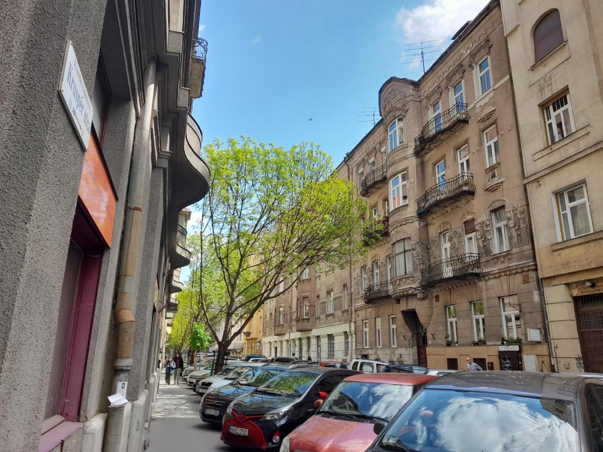 Hotel Stylish Homes Downtown Buda *